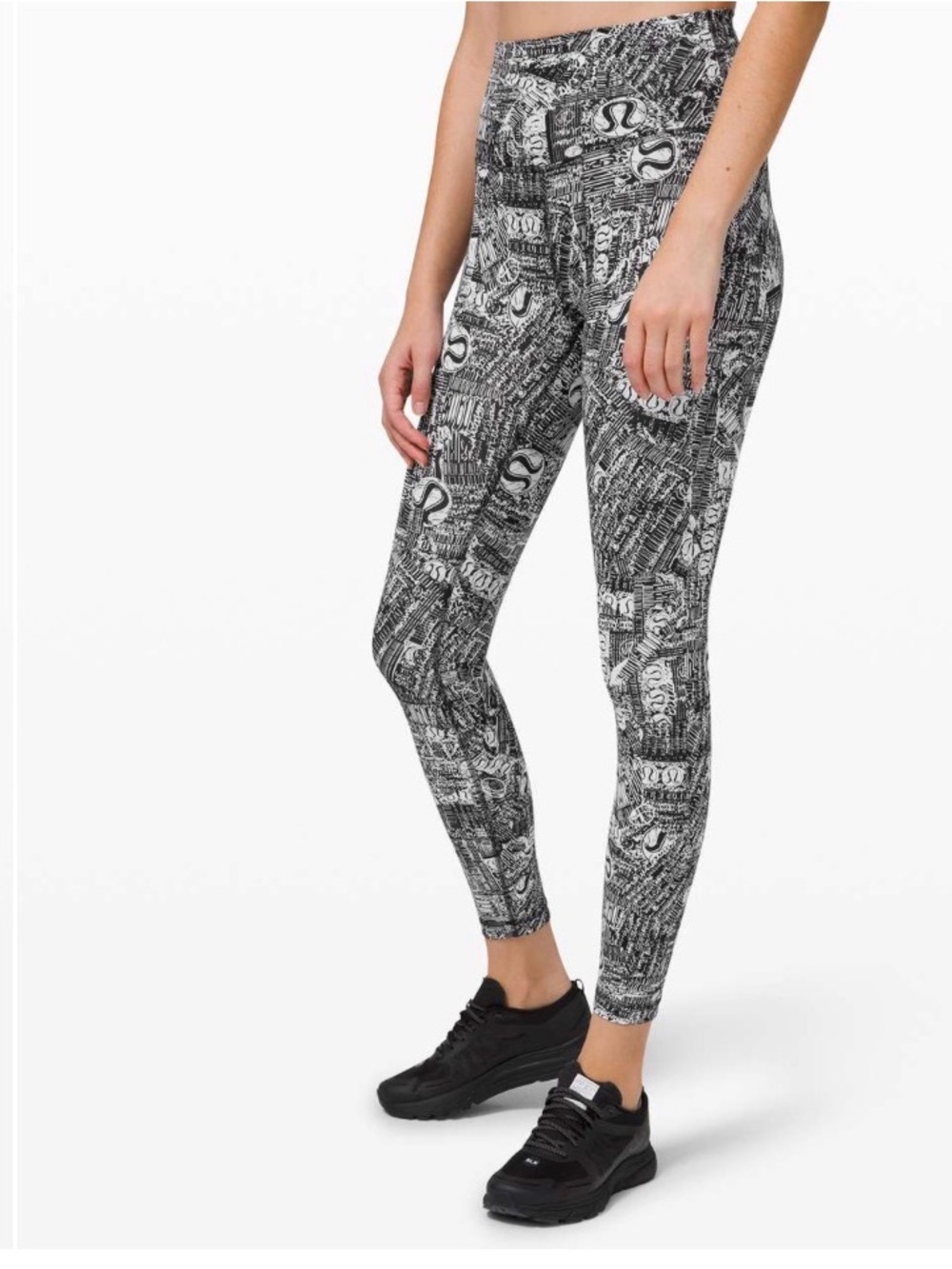 Lululemon Wunder Train High-Rise Tight 25"
Tear It Up Alpine White Black